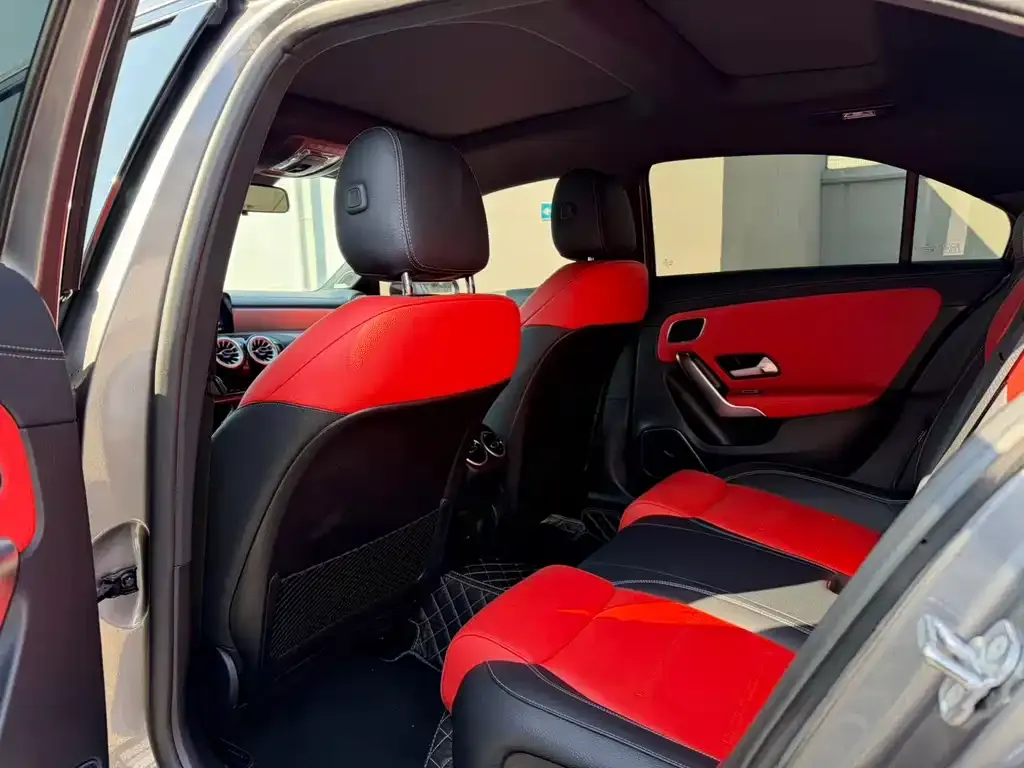 Mercedes-Benz A-Class AMG — фото 5