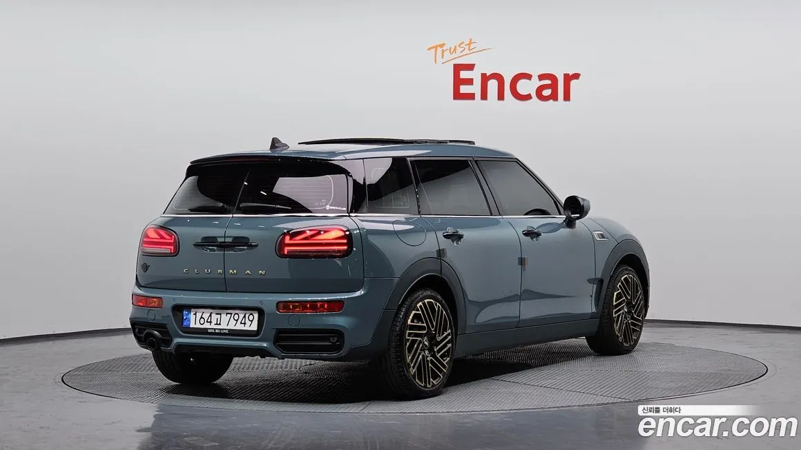Mini Clubman — фото 7
