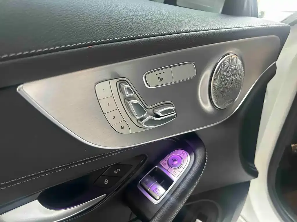 Mercedes-Benz C-Class (Import) — фото 10