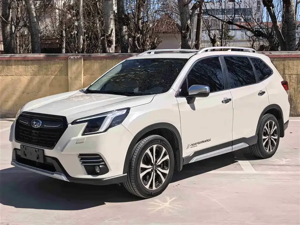 Subaru Forester — фото 5