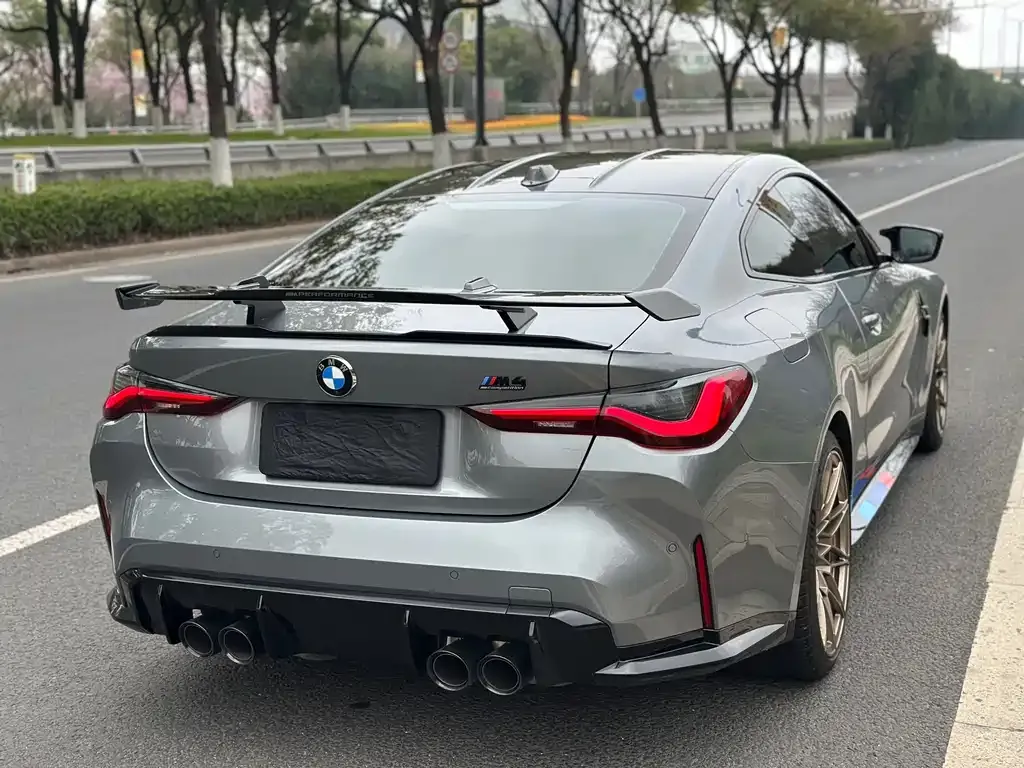 BMW M4 — фото 8