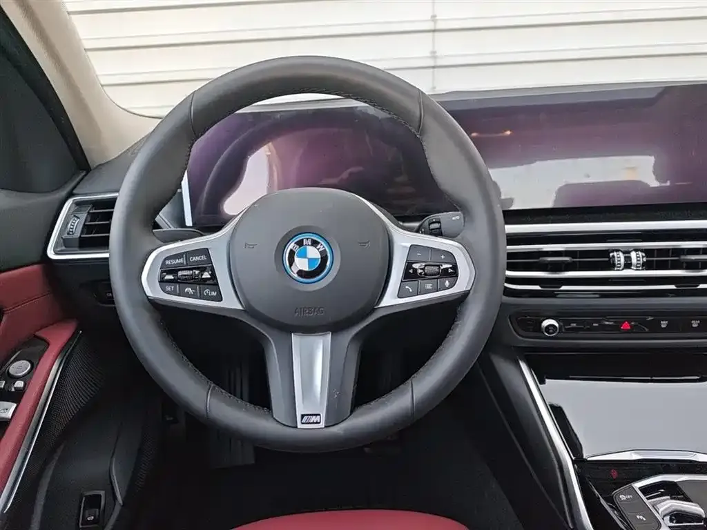 BMW i3 — фото 8