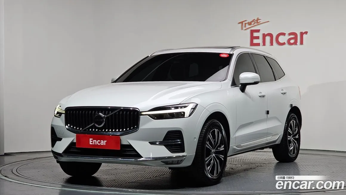 Volvo XC60 — фото 1