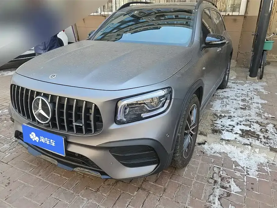 Mercedes-Benz GLB AMG — фото 1