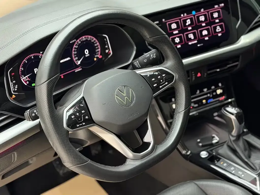 Volkswagen Passat — фото 5