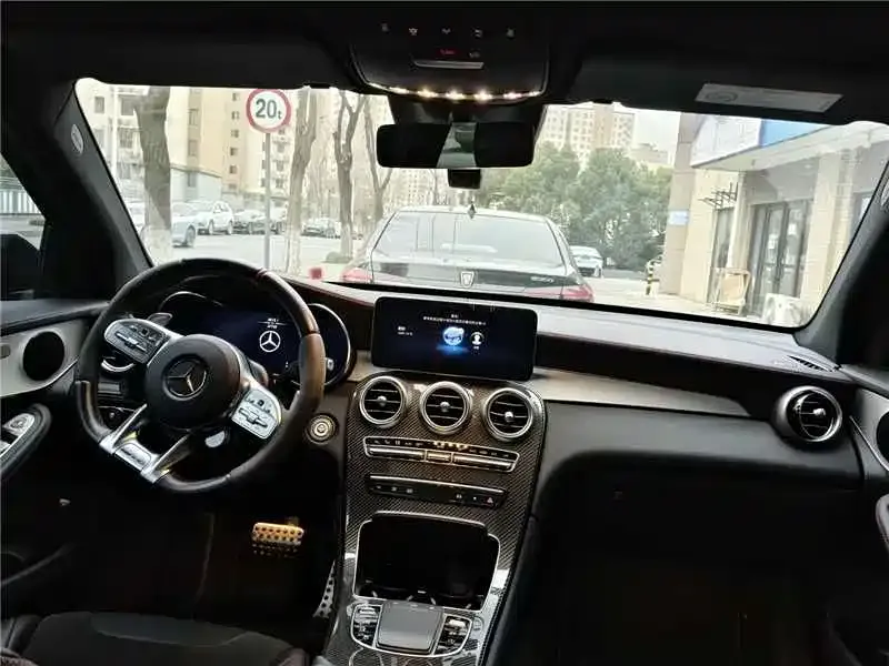 Mercedes-Benz GLC AMG — фото 4