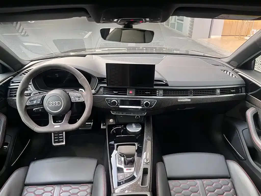 Audi RS 4 — фото 2