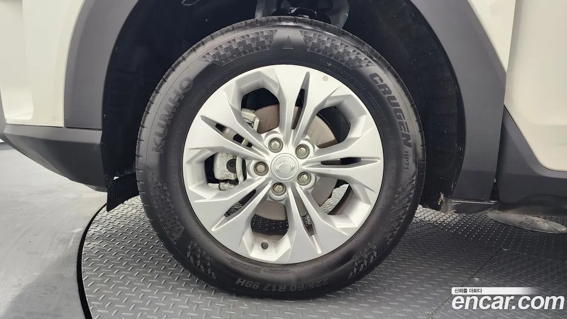 KG Mobility (Ssangyong) Torres — фото 9