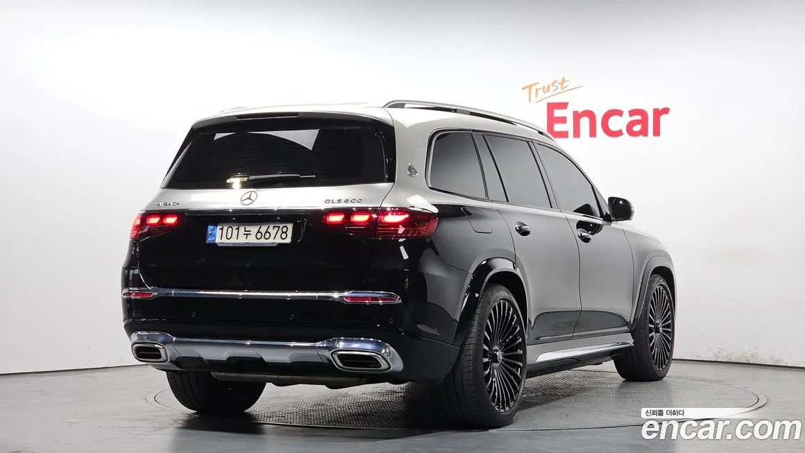 Mercedes-Benz GLS-Class — фото 5