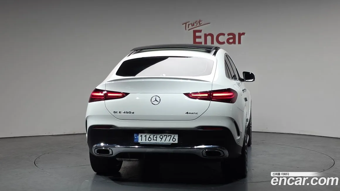 Mercedes-Benz GLE-Class — фото 7