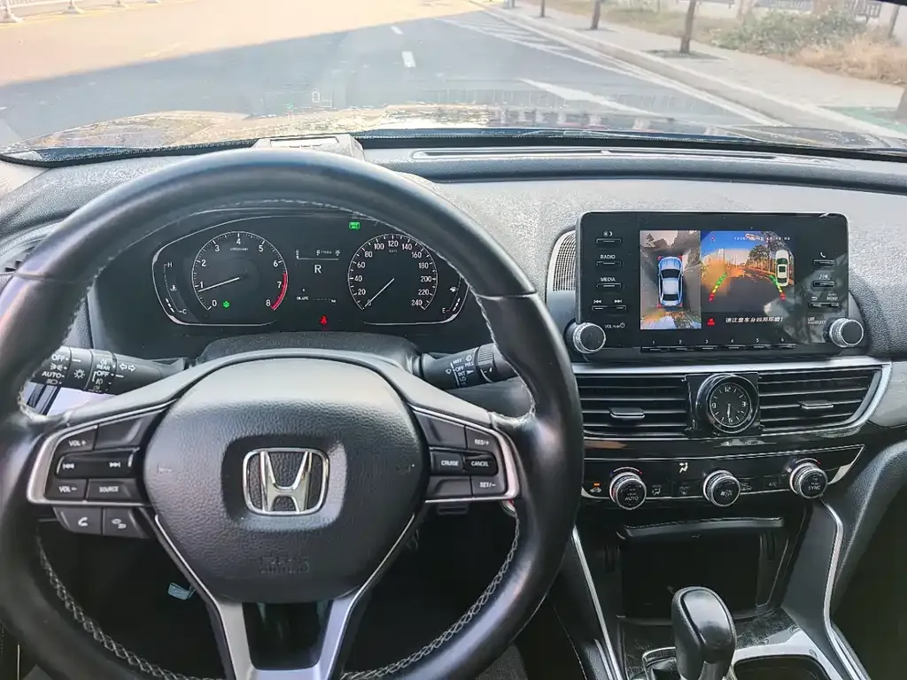 Honda Inspire — фото 4