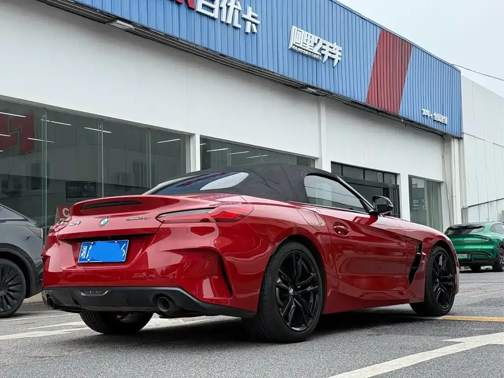 BMW Z4 — фото 4