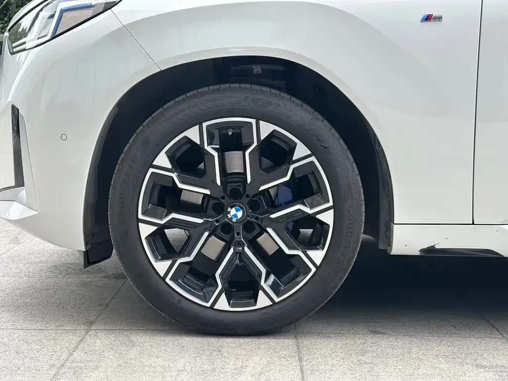 BMW X3 — фото 9