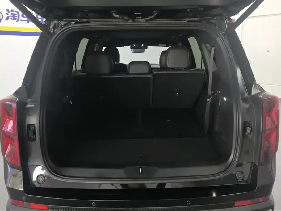 GAC Motor Trumpchi GS8 — фото 8