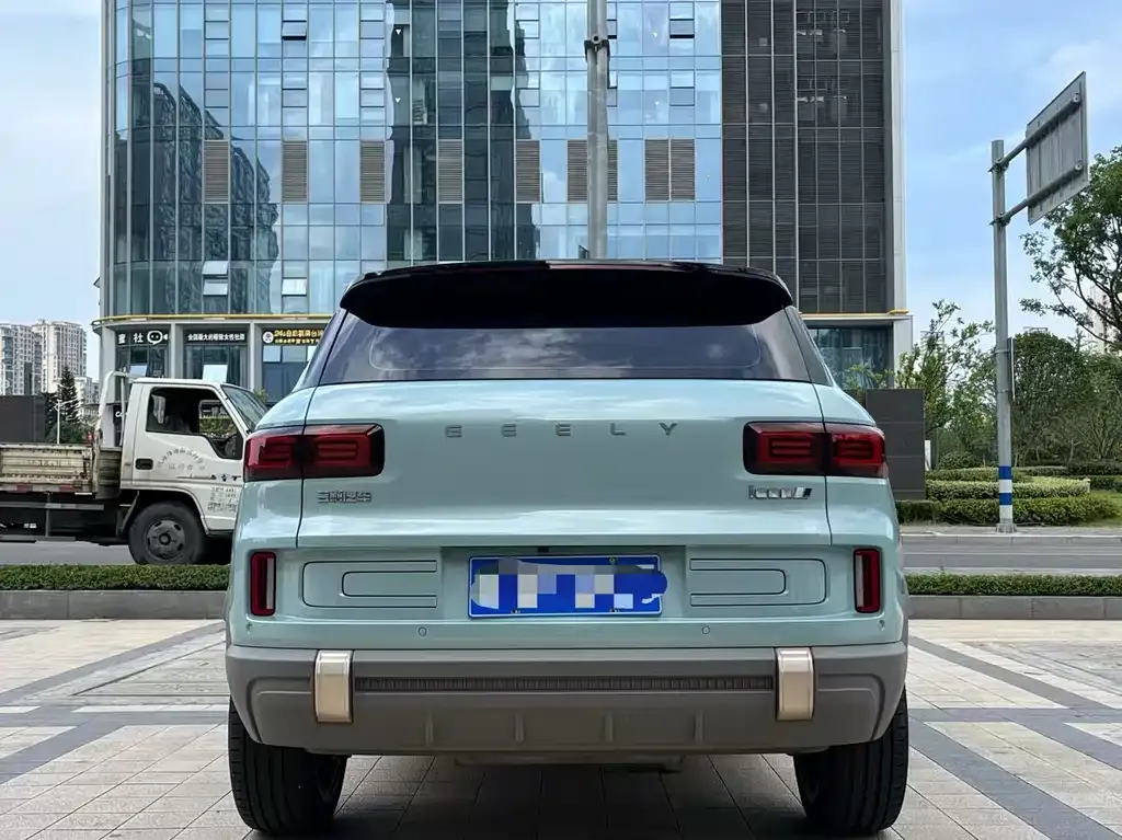 Geely Icon — фото 4
