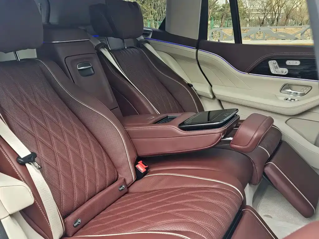 Mercedes-Benz GLS — фото 4