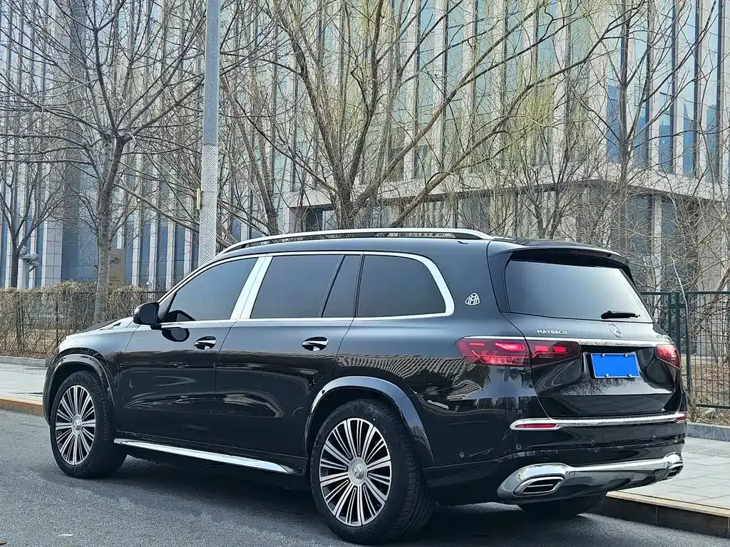 Mercedes-Benz GLS — фото 5