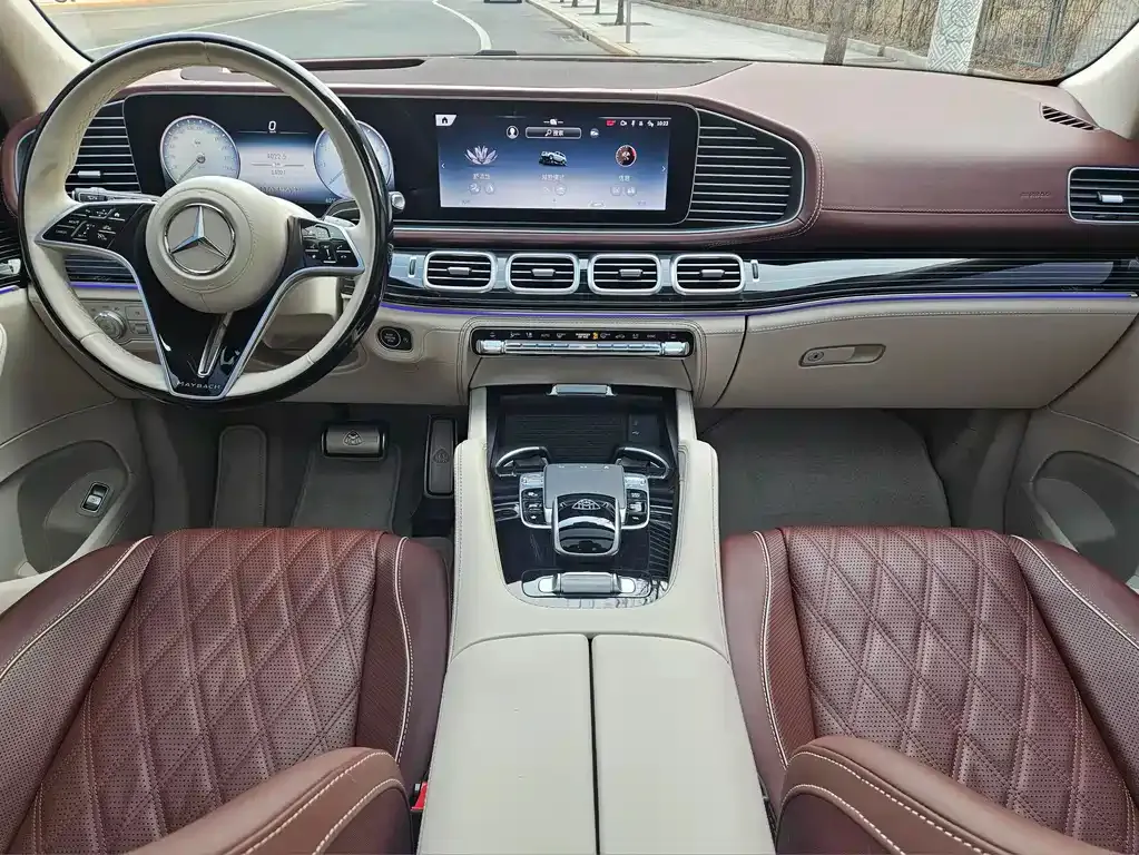 Mercedes-Benz GLS — фото 3