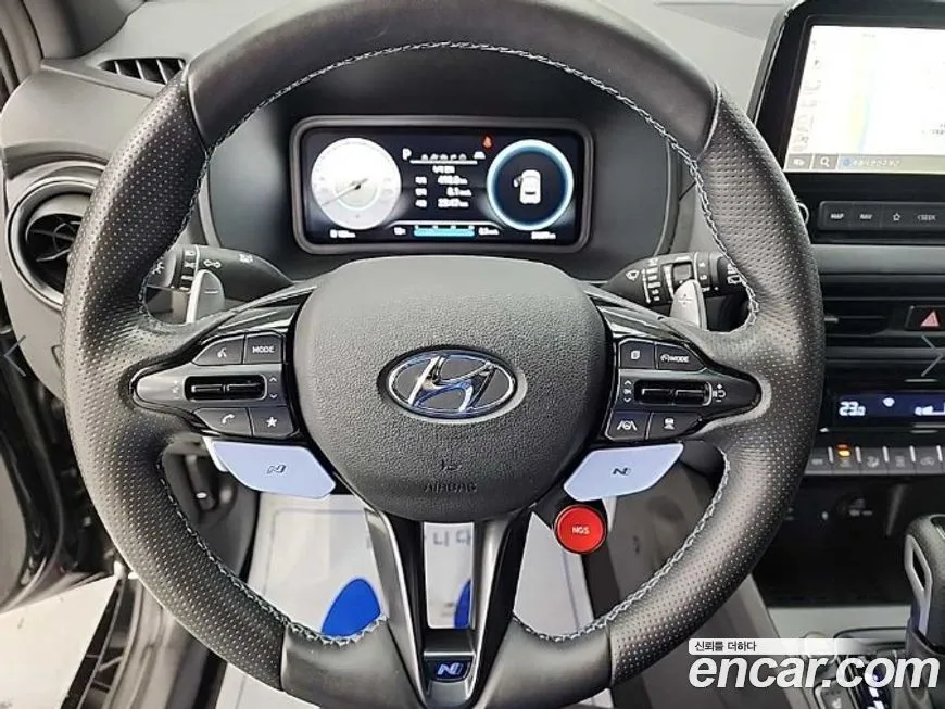 Hyundai Kona — фото 9