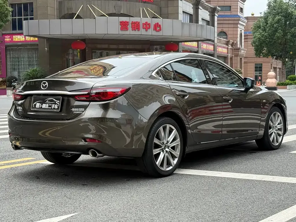 Mazda Atenza — фото 10