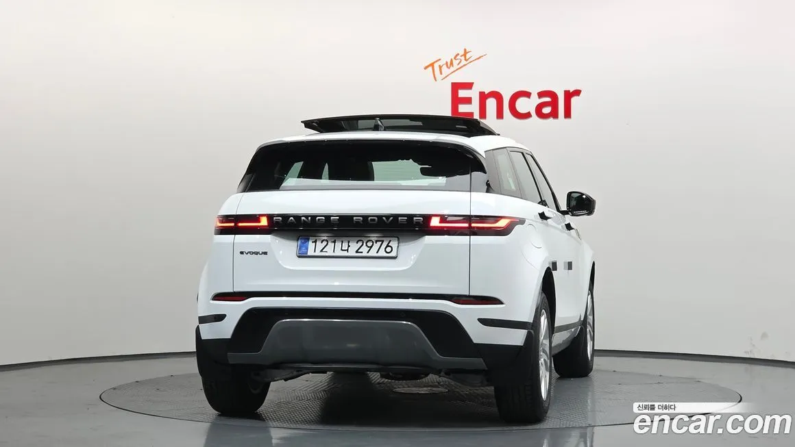 Land Rover Range Rover Evoque — фото 4