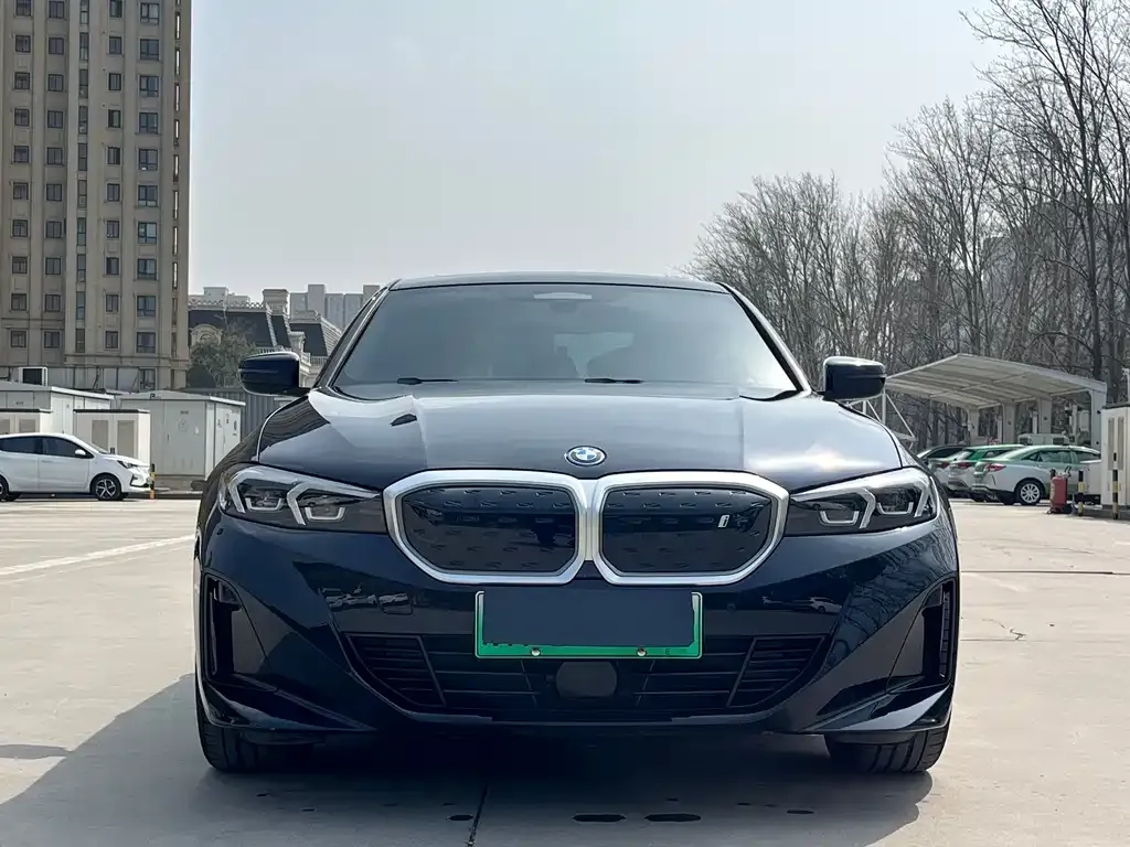 BMW i3 — фото 2