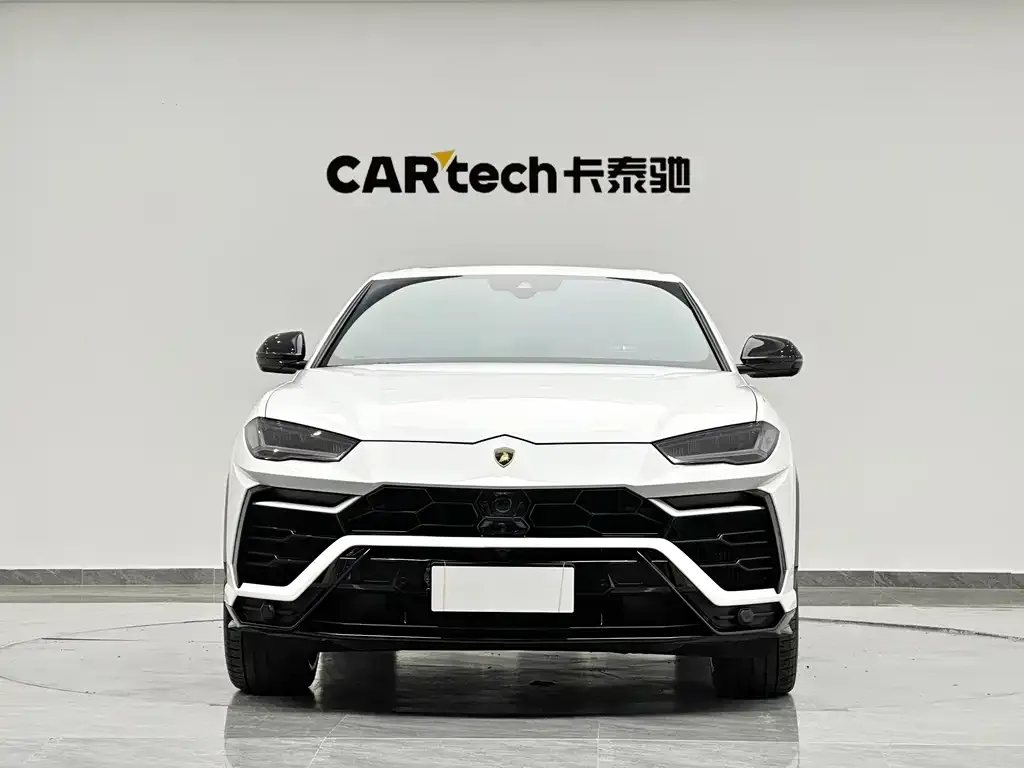 Lamborghini Urus — фото 8