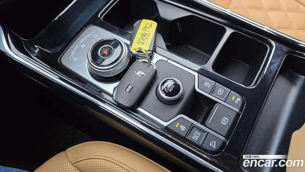 Kia Sorento — фото 8