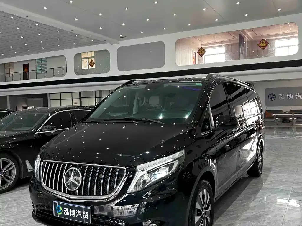Mercedes-Benz Vito — фото 1