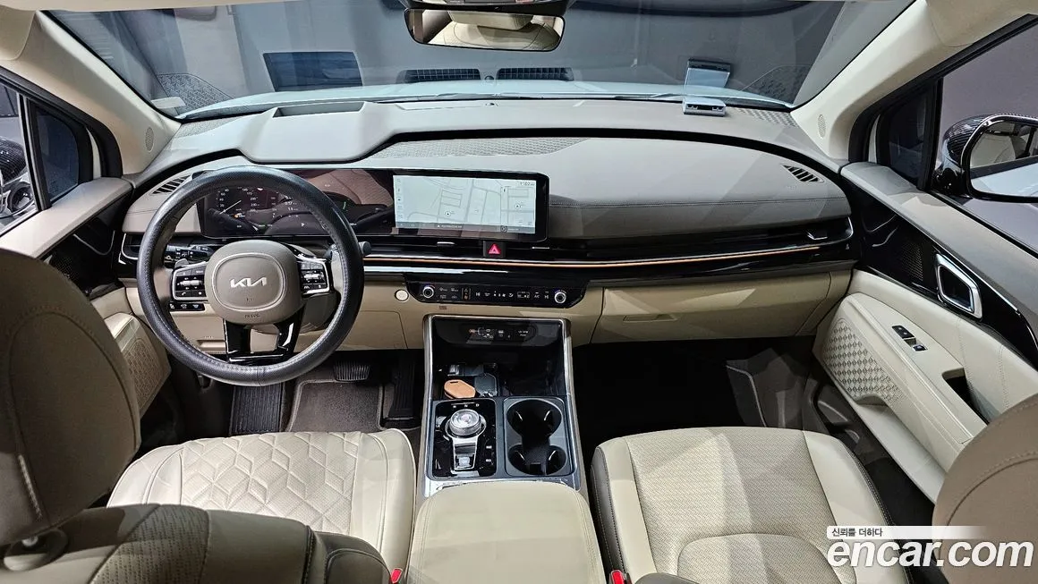 Kia Carnival — фото 9