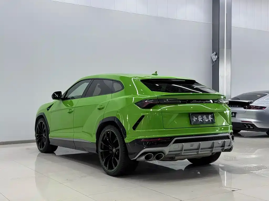 Lamborghini Urus — фото 4