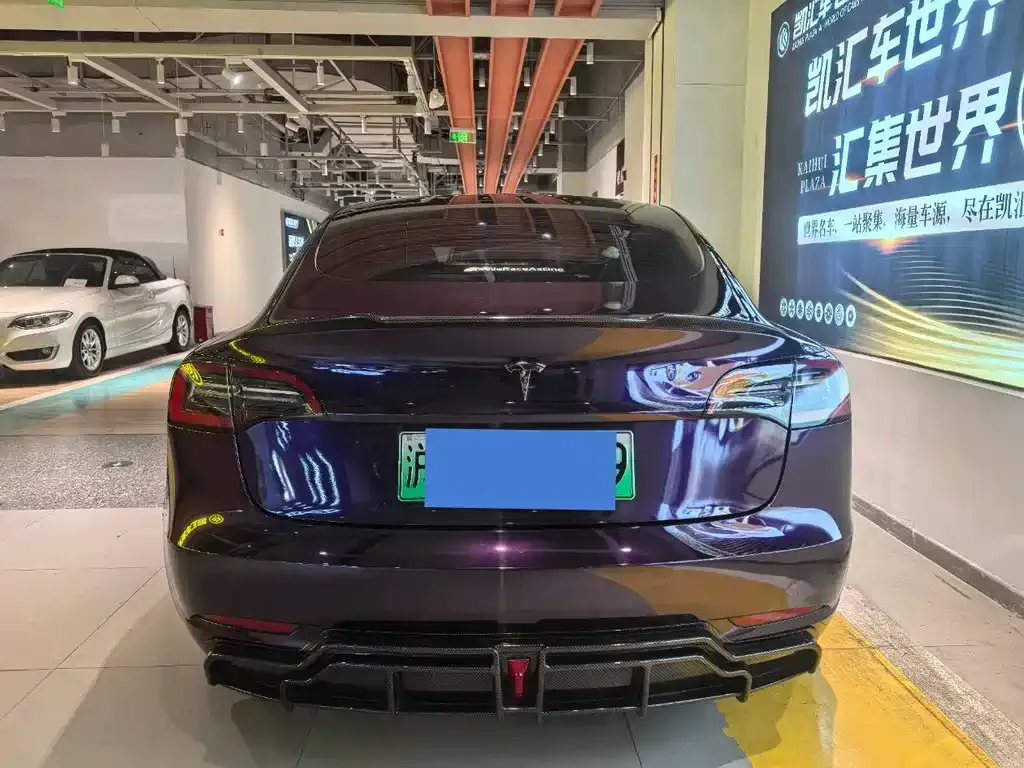 Tesla Model 3 — фото 6