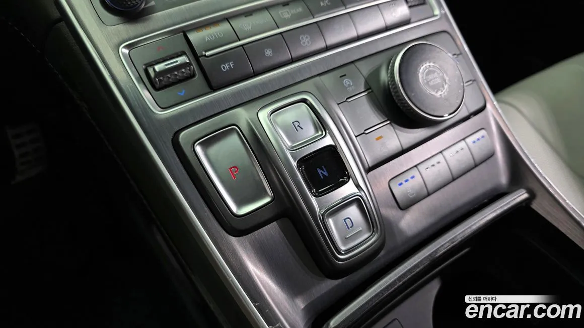Hyundai Santafe — фото 8