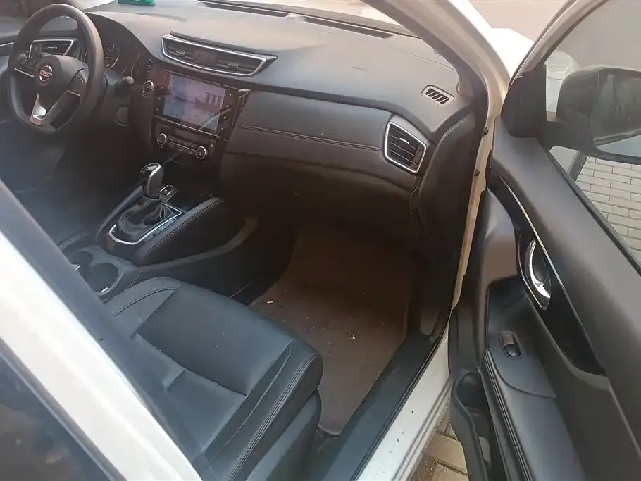Nissan Qashqai — фото 2