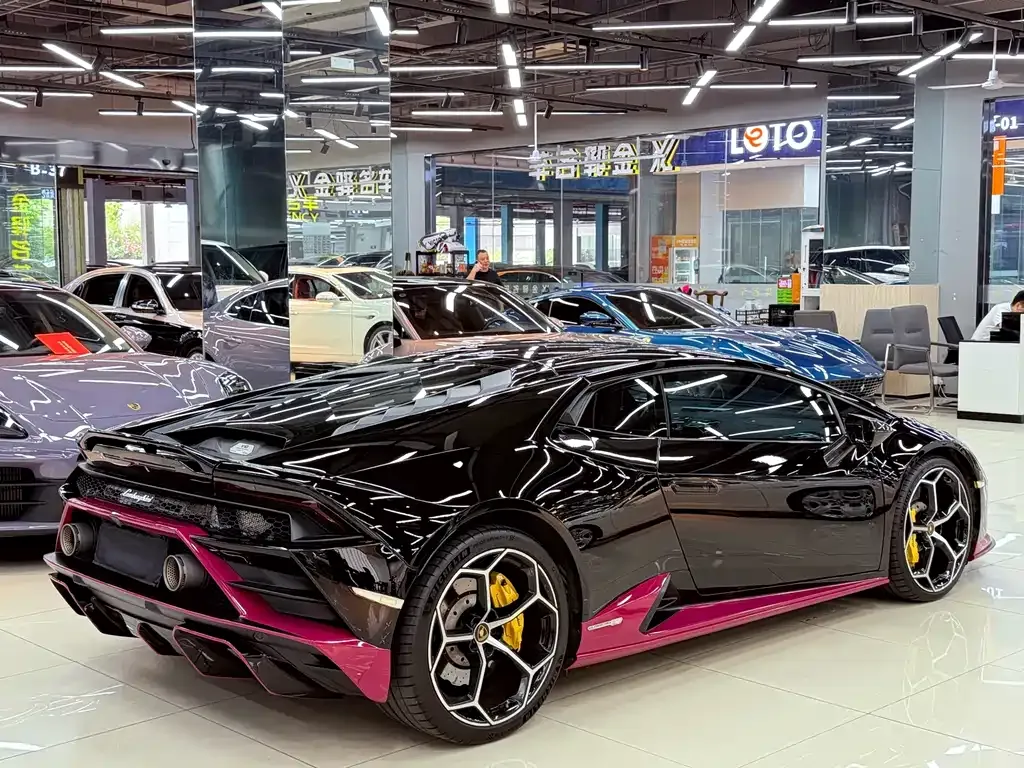 Lamborghini Huracan — фото 6