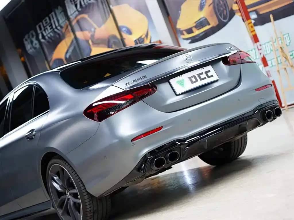 Mercedes-Benz E-Class AMG — фото 10