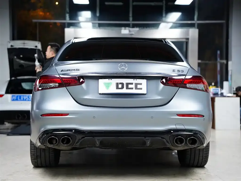 Mercedes-Benz E-Class AMG — фото 5