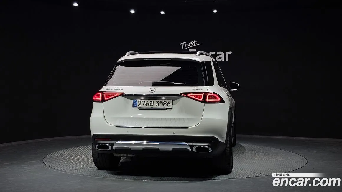 Mercedes-Benz GLE-Class — фото 10