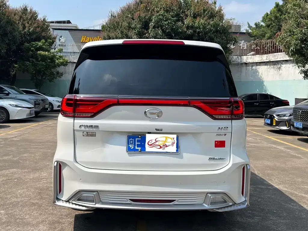 GAC Motor Trumpchi M8 — фото 10