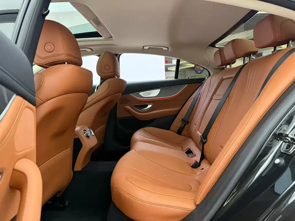 Mercedes-Benz CLS — фото 7
