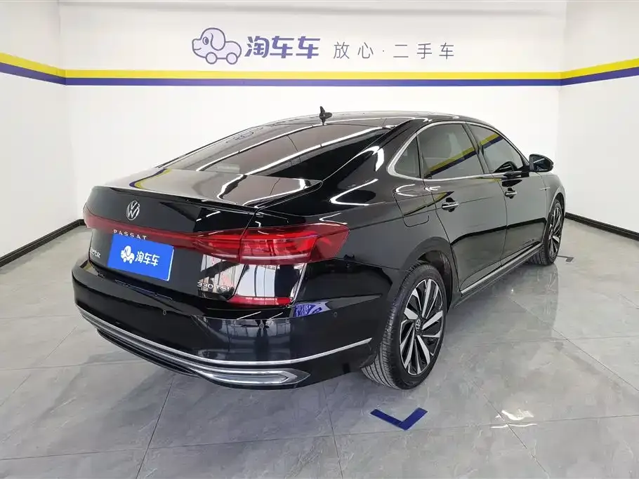 Volkswagen Passat — фото 5