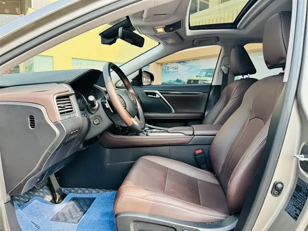 Lexus RX — фото 9