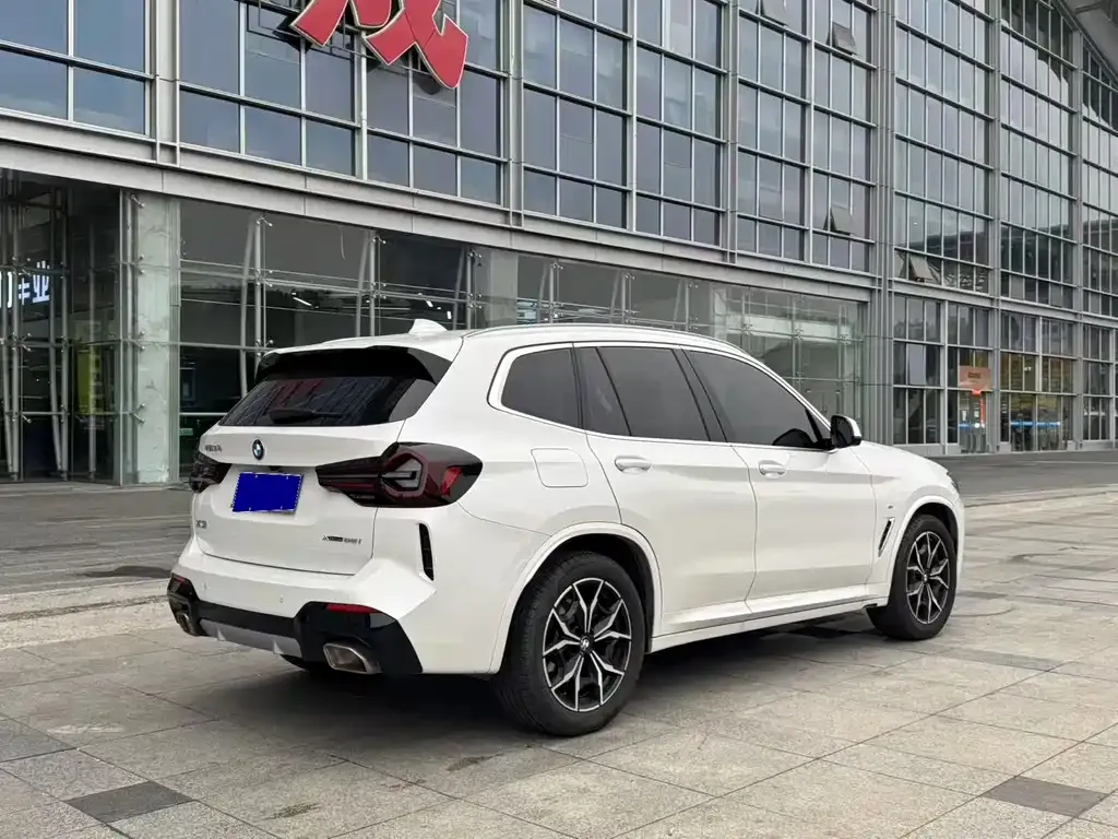 BMW X3 — фото 4