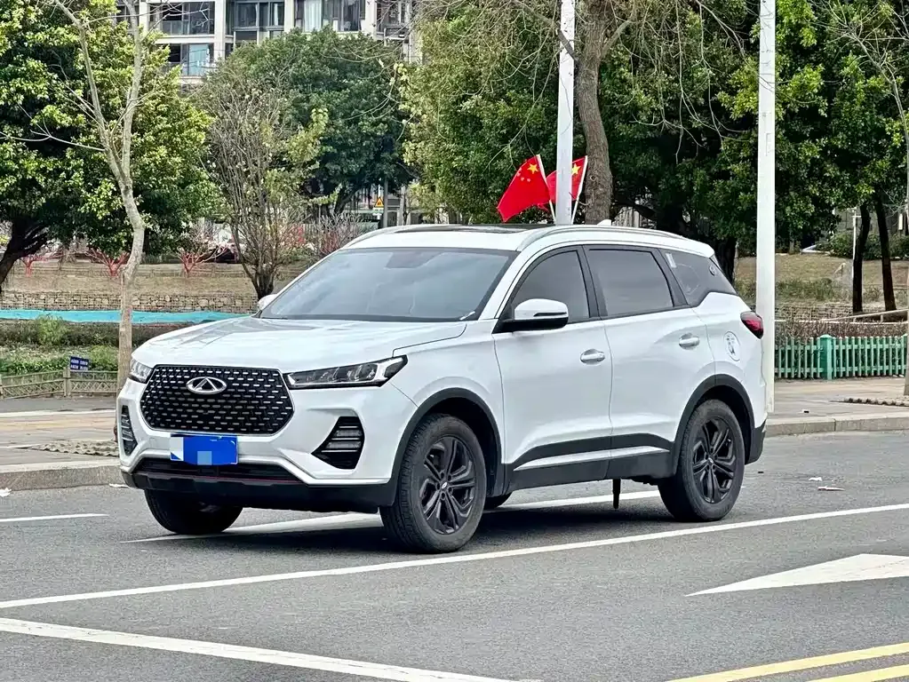 Chery Tiggo 7 — фото 1