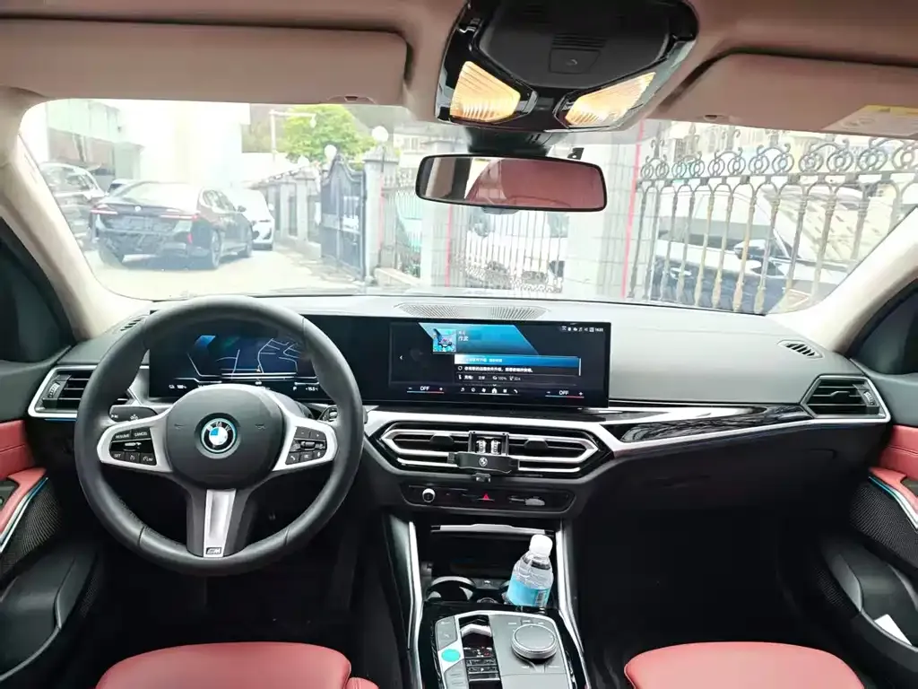 BMW i3 — фото 5