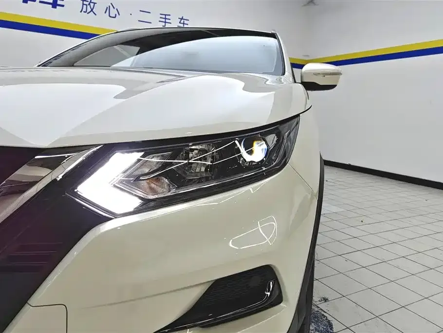 Nissan Qashqai — фото 3