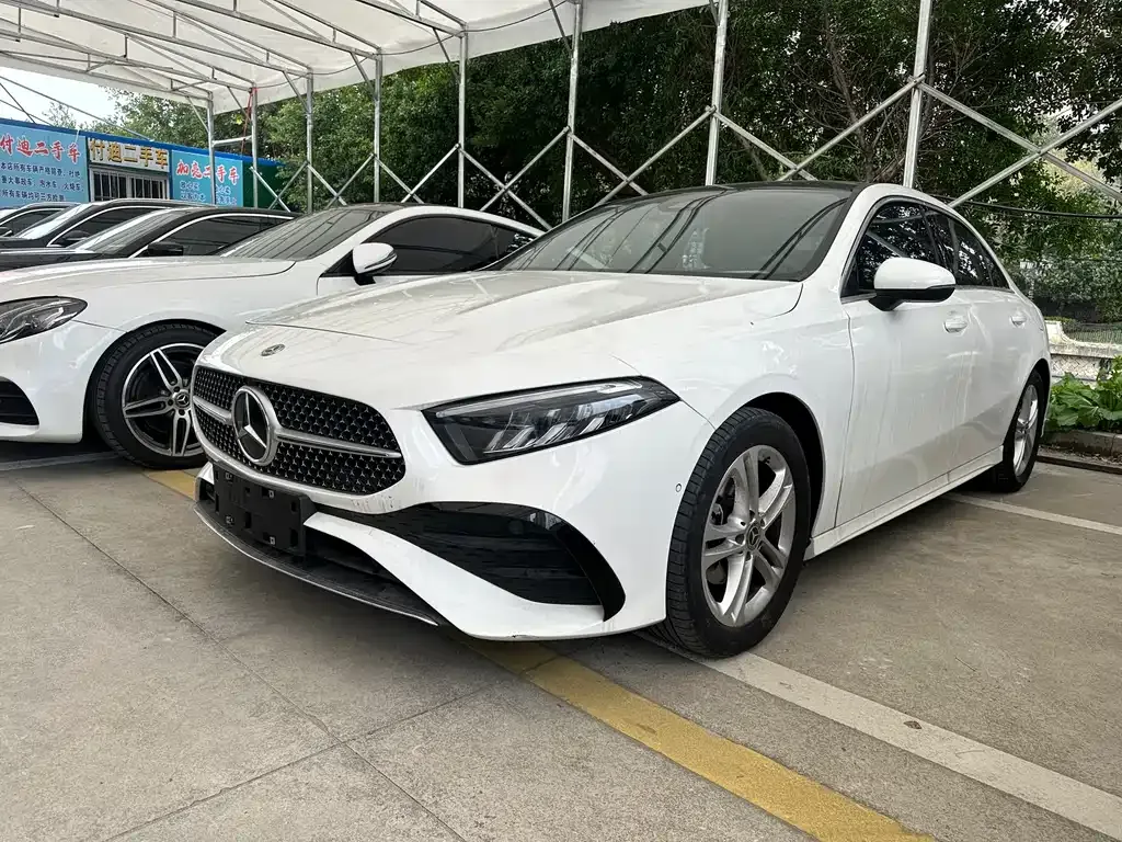 Mercedes-Benz A-Class — фото 1