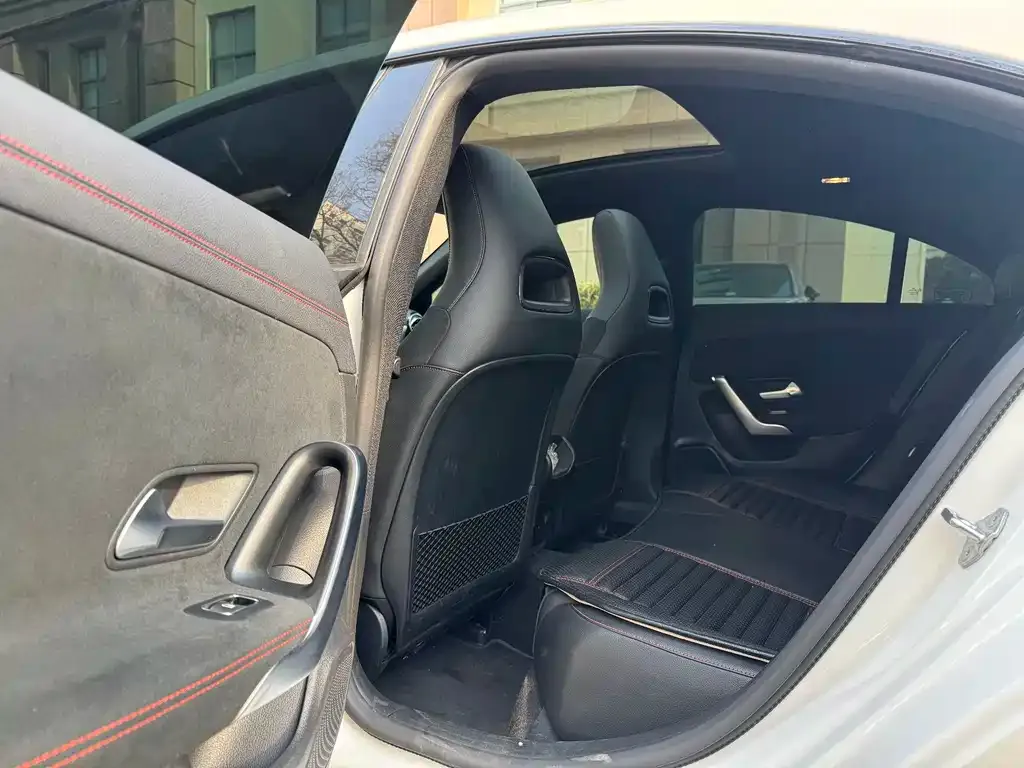 Mercedes-Benz CLA (Import) — фото 2
