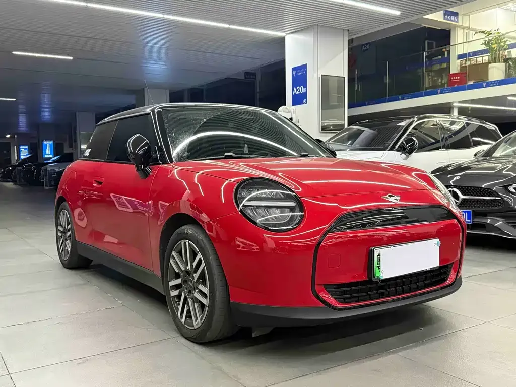 MINI Cooper EV — фото 10