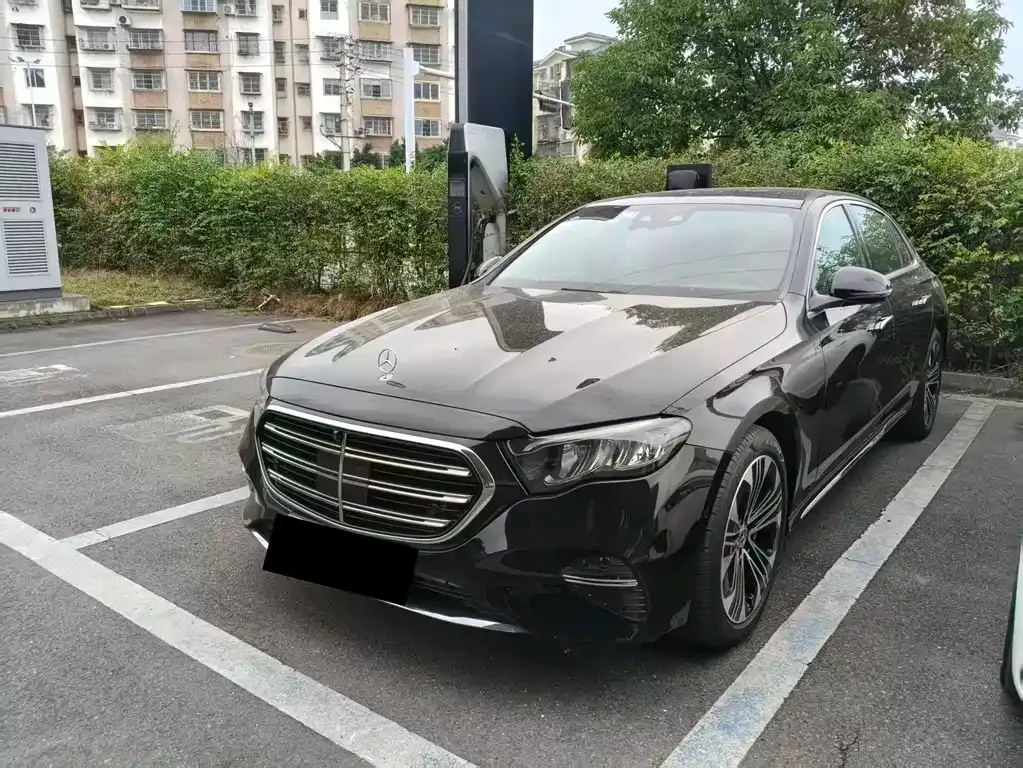Mercedes-Benz E-Class New Energy — фото 1